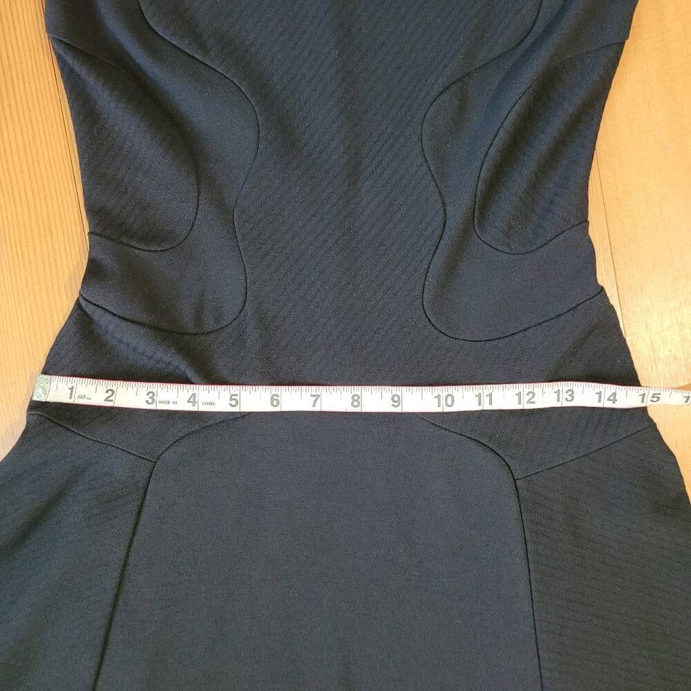 Diane Von Furstenberg black knee length‎ dress structured geometric futuristic - Picture 10 of 15